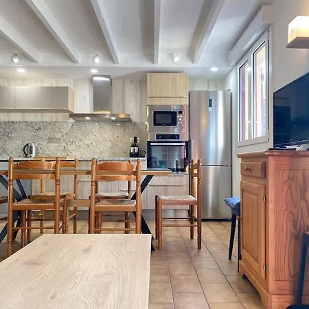 Apartment Le 102. 3 Chambres. Terrasse. Parking. Wifi